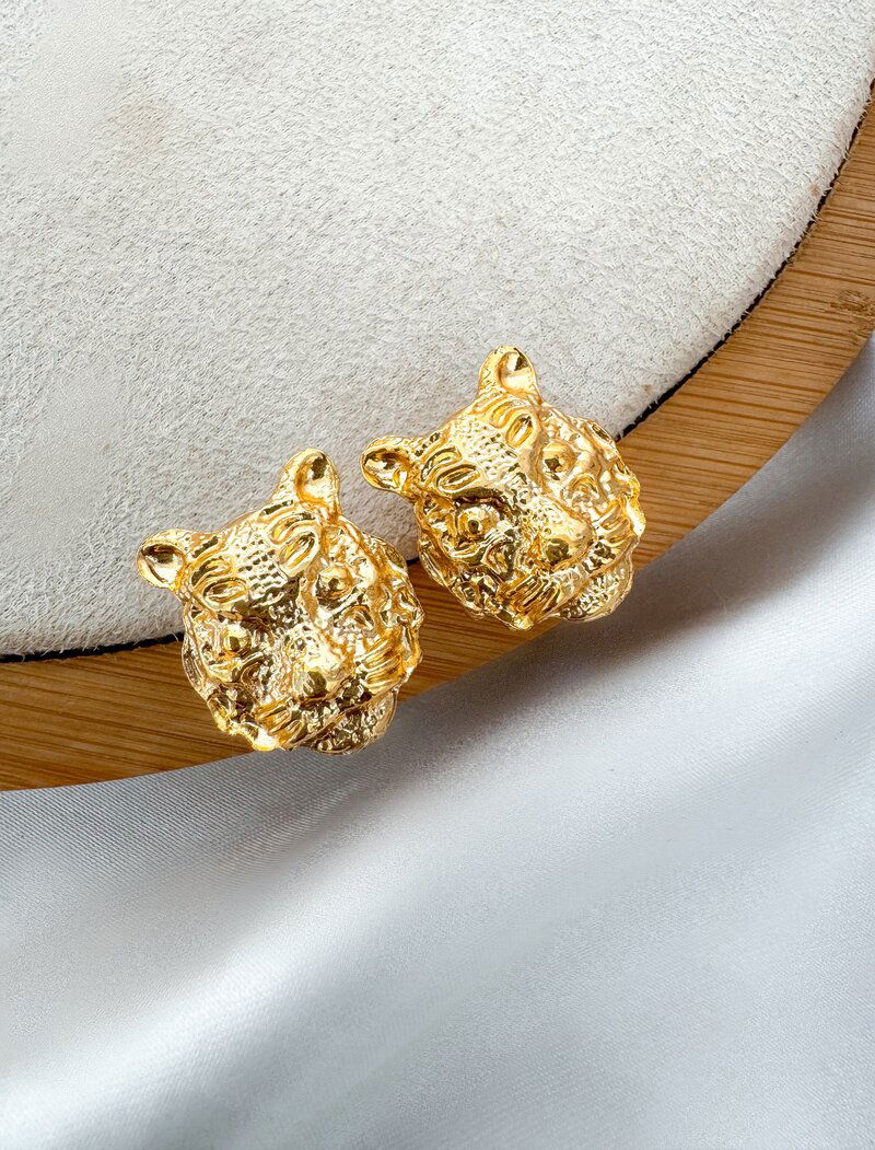 Brinco Folheado a Ouro 18k Leopardo