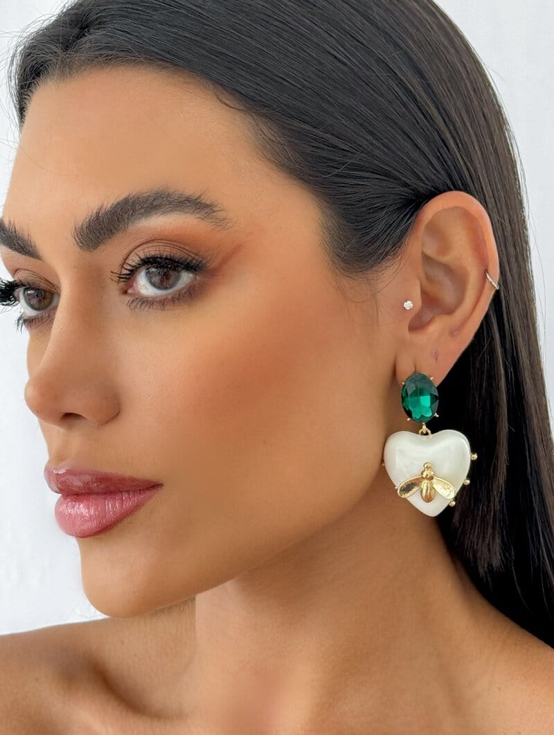 Brinco Folheado a Ouro 18k Maxi Coração Resinado (Inspiração)