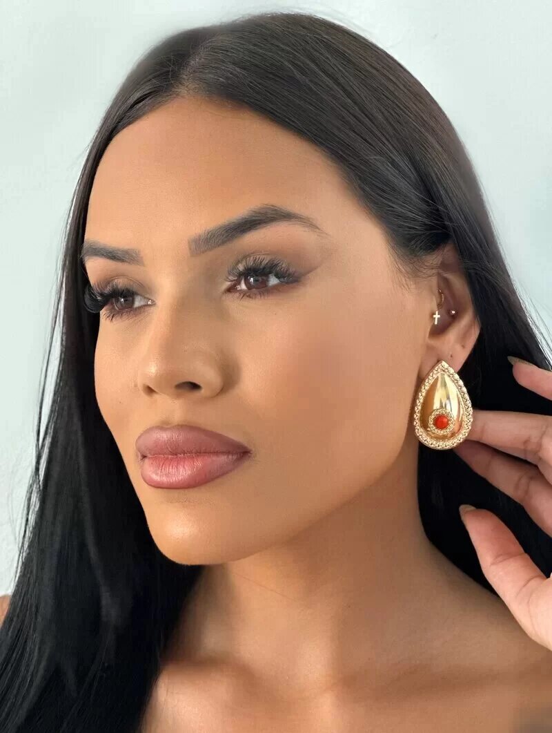 Brinco Folheado a Ouro 18K Maxi Gota com Cristal Central