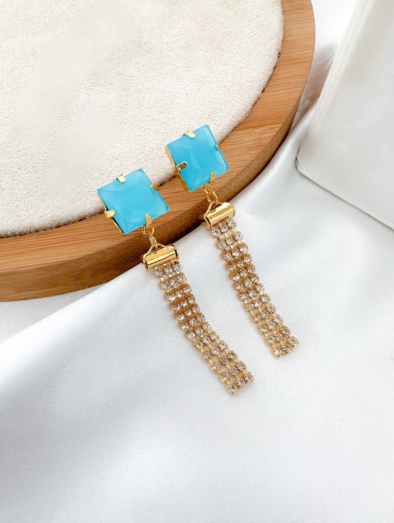 Brinco Folheado a Ouro 18k Pedra de Zircônia com Franja