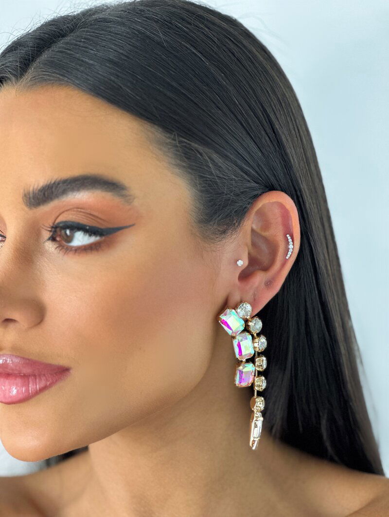 Brinco Folheado a Ouro 18k Pedras e Circulos de Zircônia