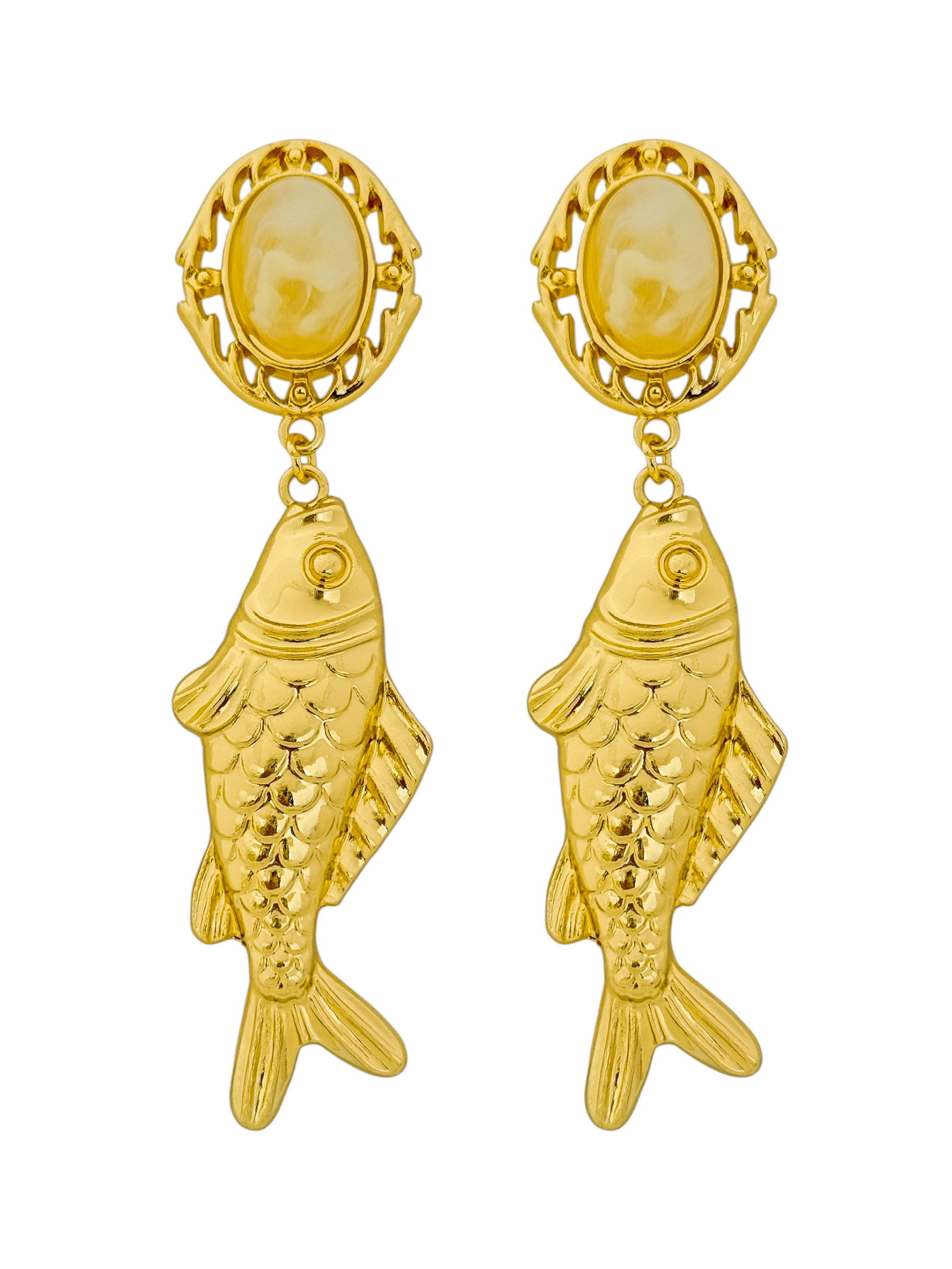 Brinco Folheado a Ouro 18K Peixe com Ponteira Resinada