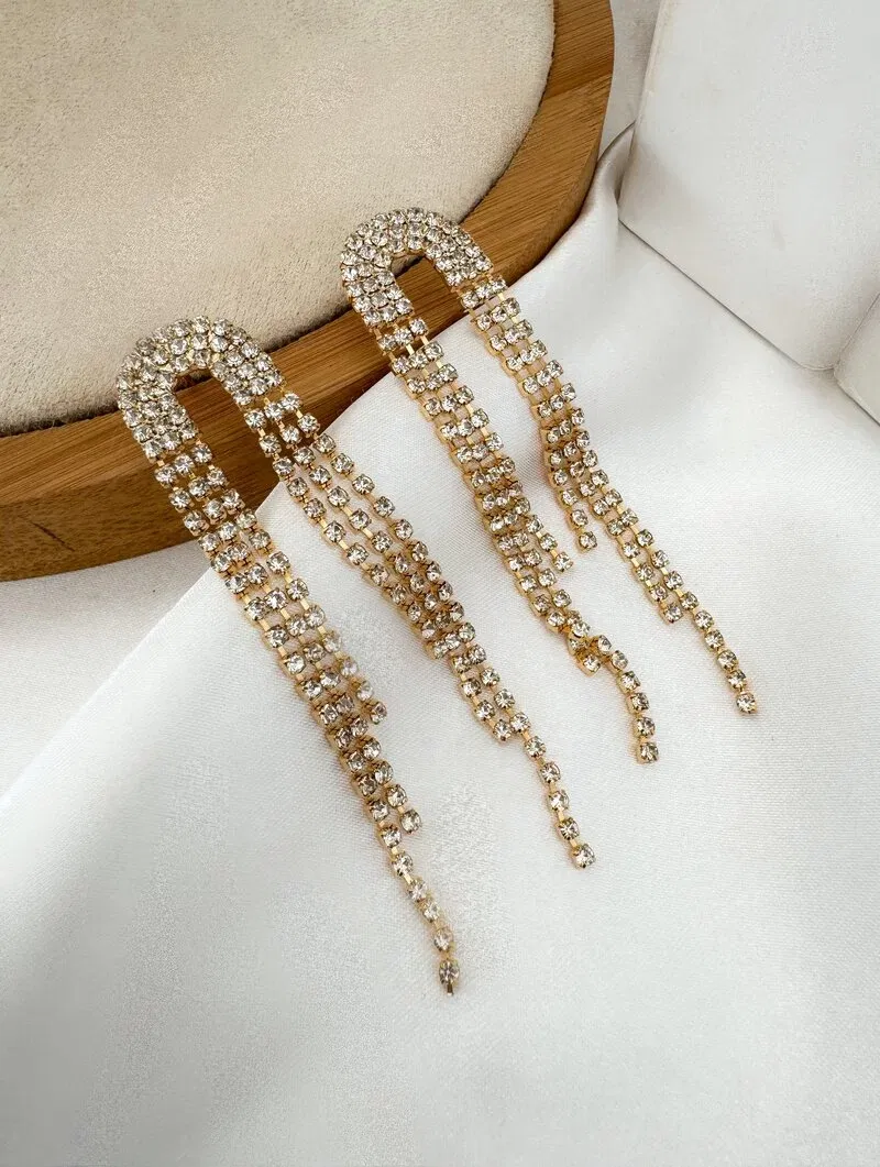 Brinco Folheado a Ouro 18k Ponteira Cravejada com Franja de Micro Zircônias