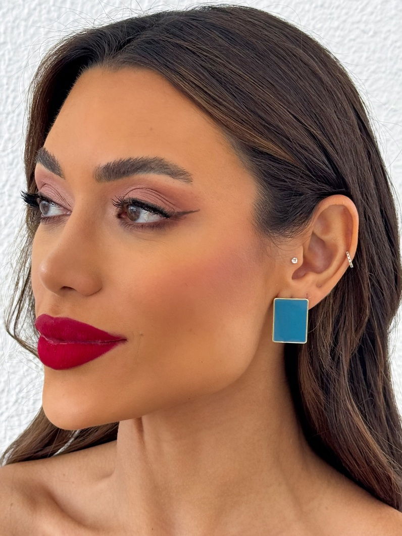 Brinco Folheado a Ouro 18k Quadrado Resinado