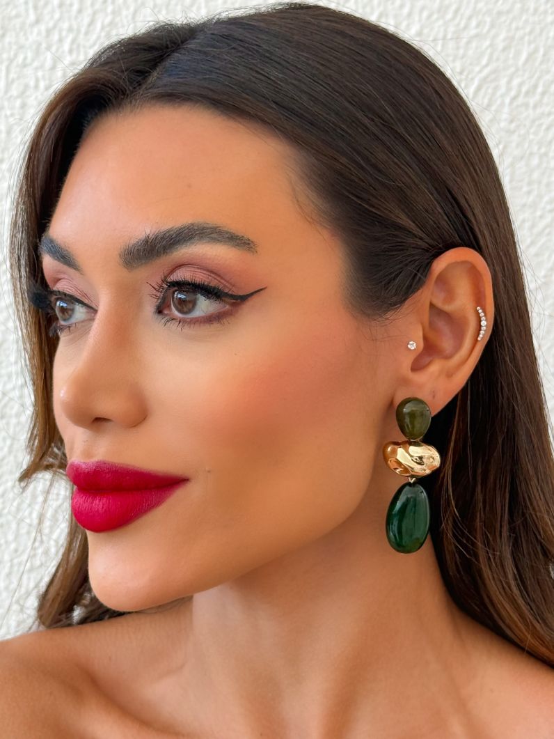 Brinco Folheado a Ouro 18k Reinado Longo Martelado