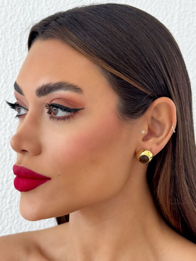 Brinco Semi Joia Encapsulado Resinado