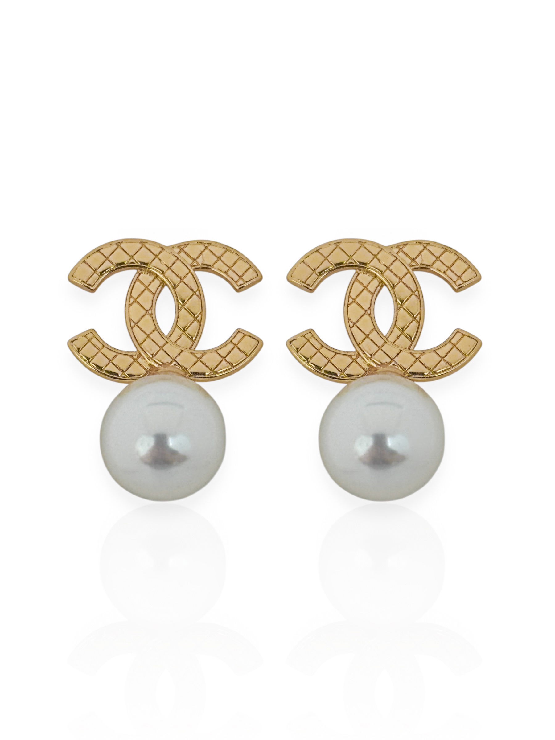 Brinco Semi Joia Inspiração Com Pérola