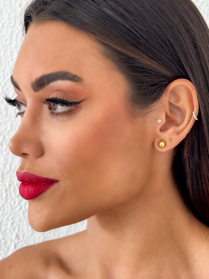 Brinco Semi Joia Mini Esfera