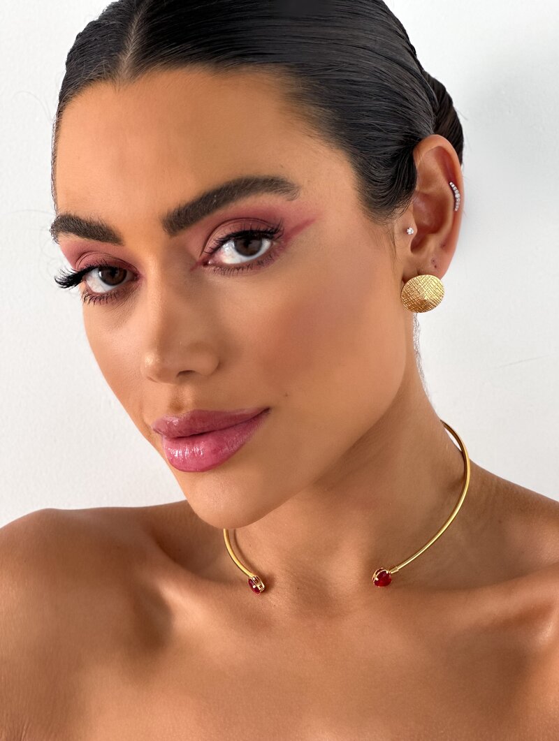 Choker Aro Folheado a Ouro 18K Ponteiras Zirconias