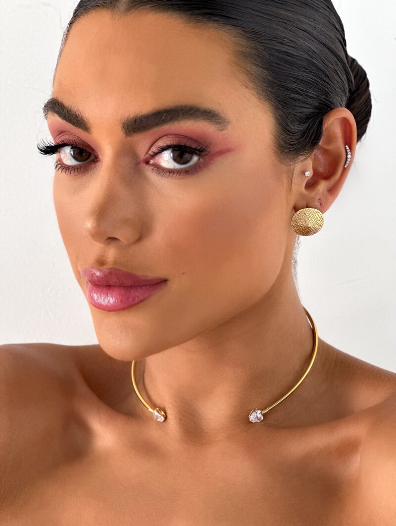 Choker Aro Folheado a Ouro 18K Ponteiras Zirconias
