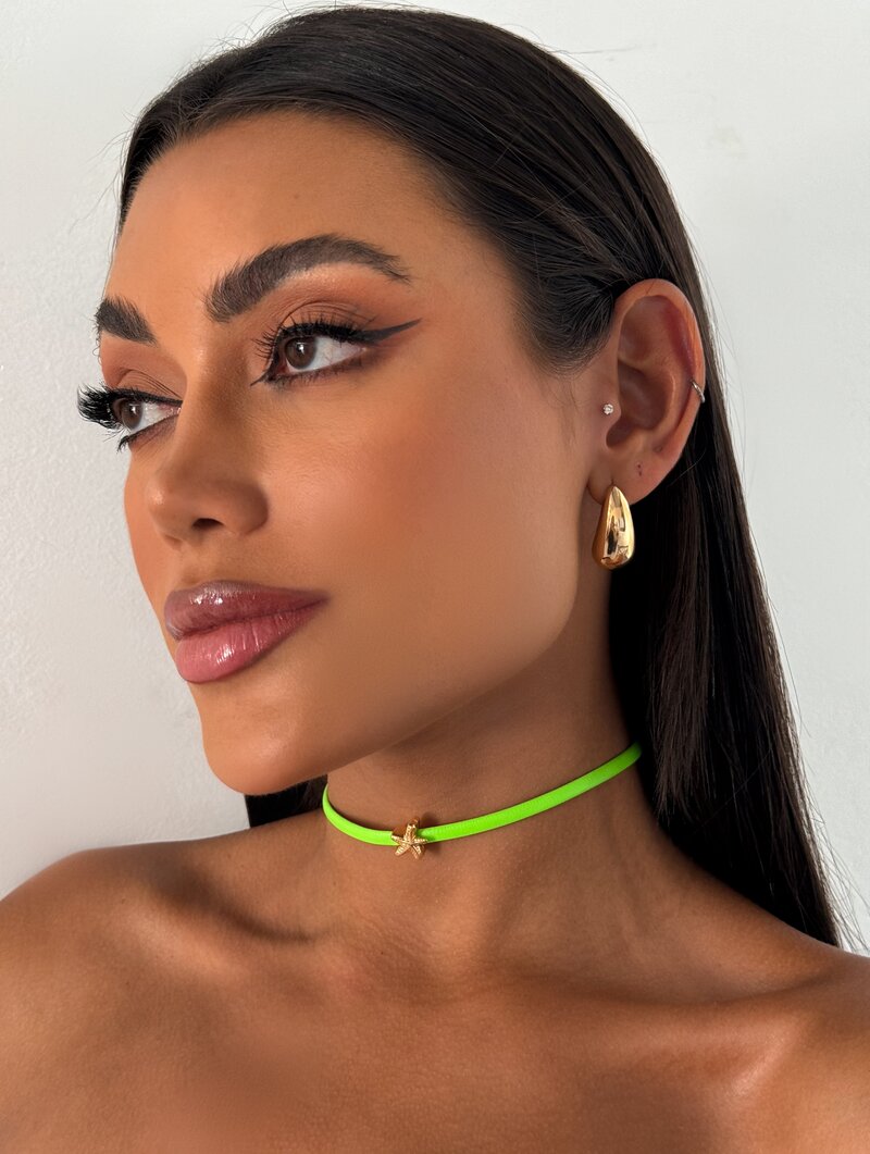 Choker Courinho com Estrela