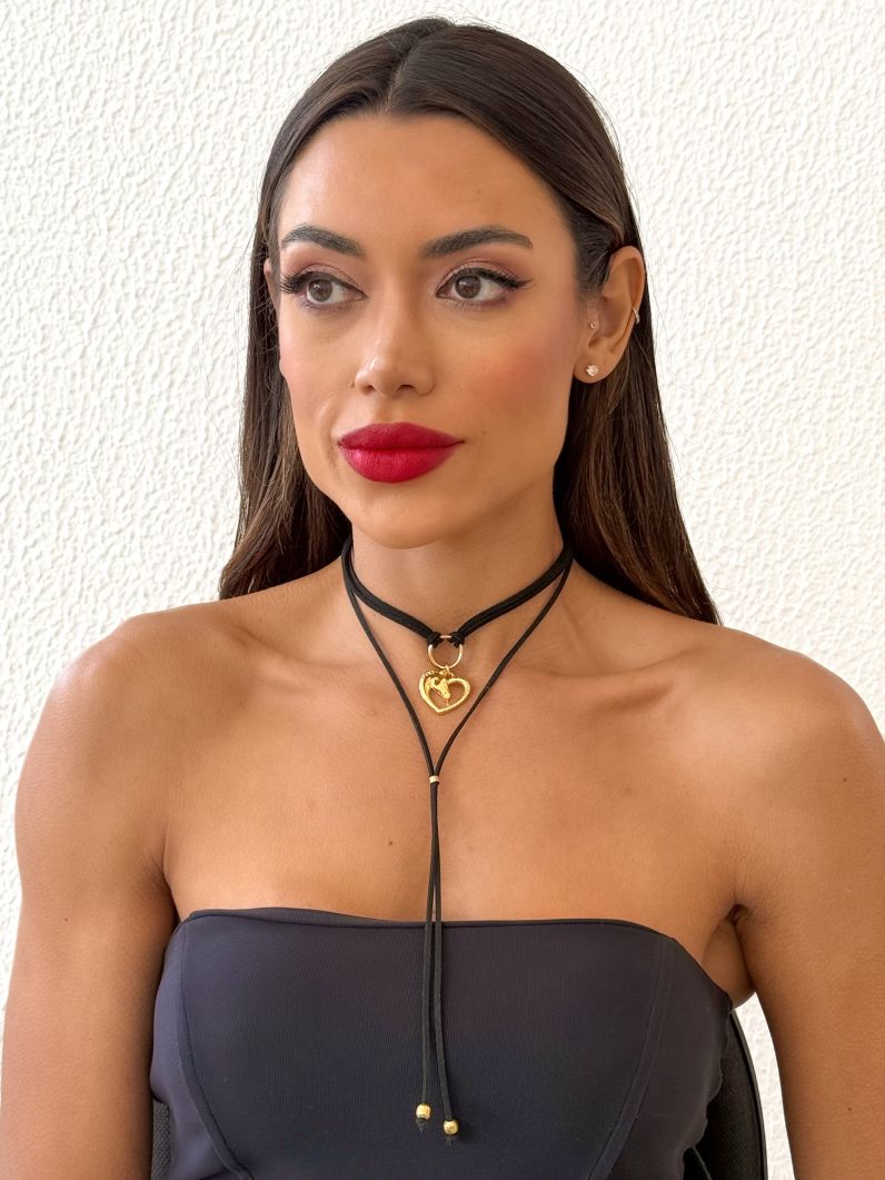 Choker Courinho Folheado a Ouro 18k Design Coração Horse