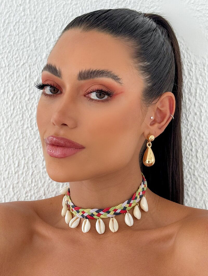 Choker Courinho Trançado com Búzios Naturais