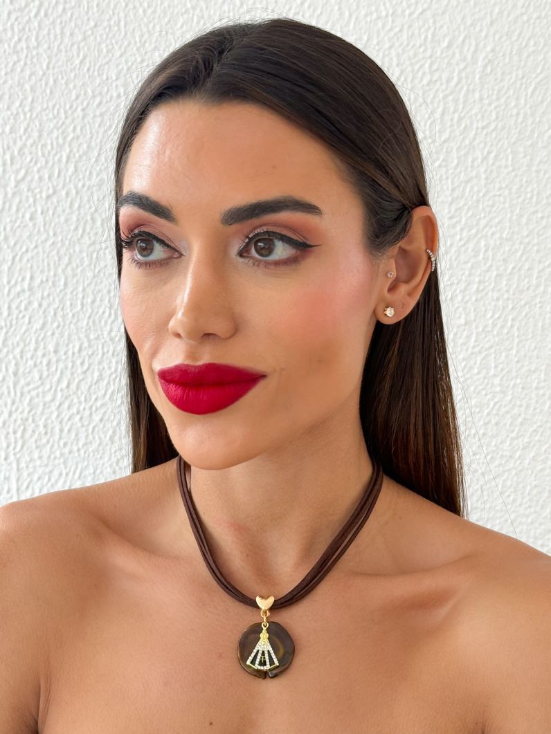 Choker Fios Courinho Com Pingente Folheado a Ouro 18k Nossa Senhora Com Zirconia e Resinado