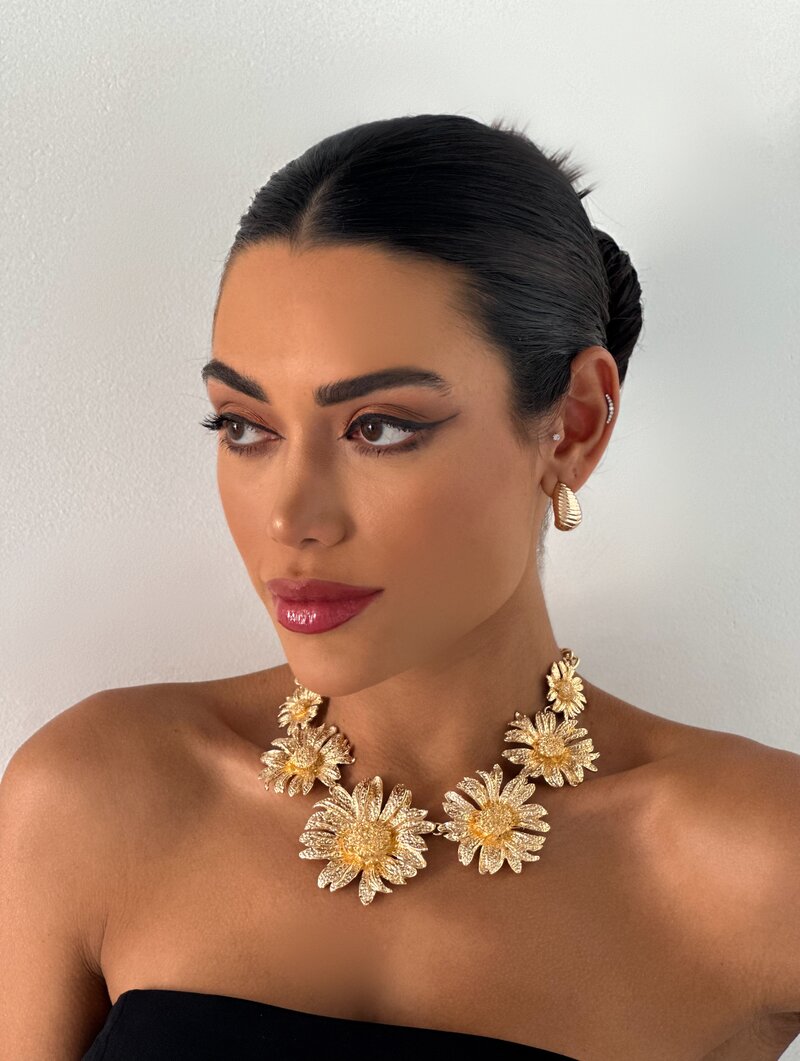 Choker Folheada a Ouro 18k e Prata Flores Trabalhadas