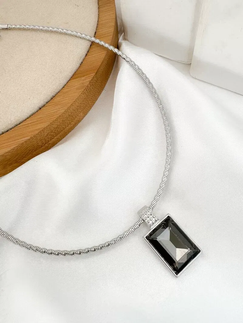 Choker Folheado a Ouro 18k e Prata Aro Flexível com Pedra Chatton