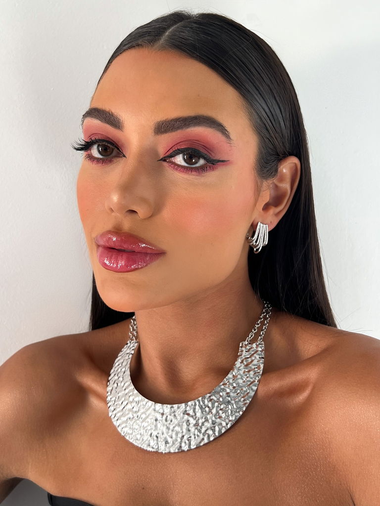choker folheado a ouro 18k e prata aro martelado