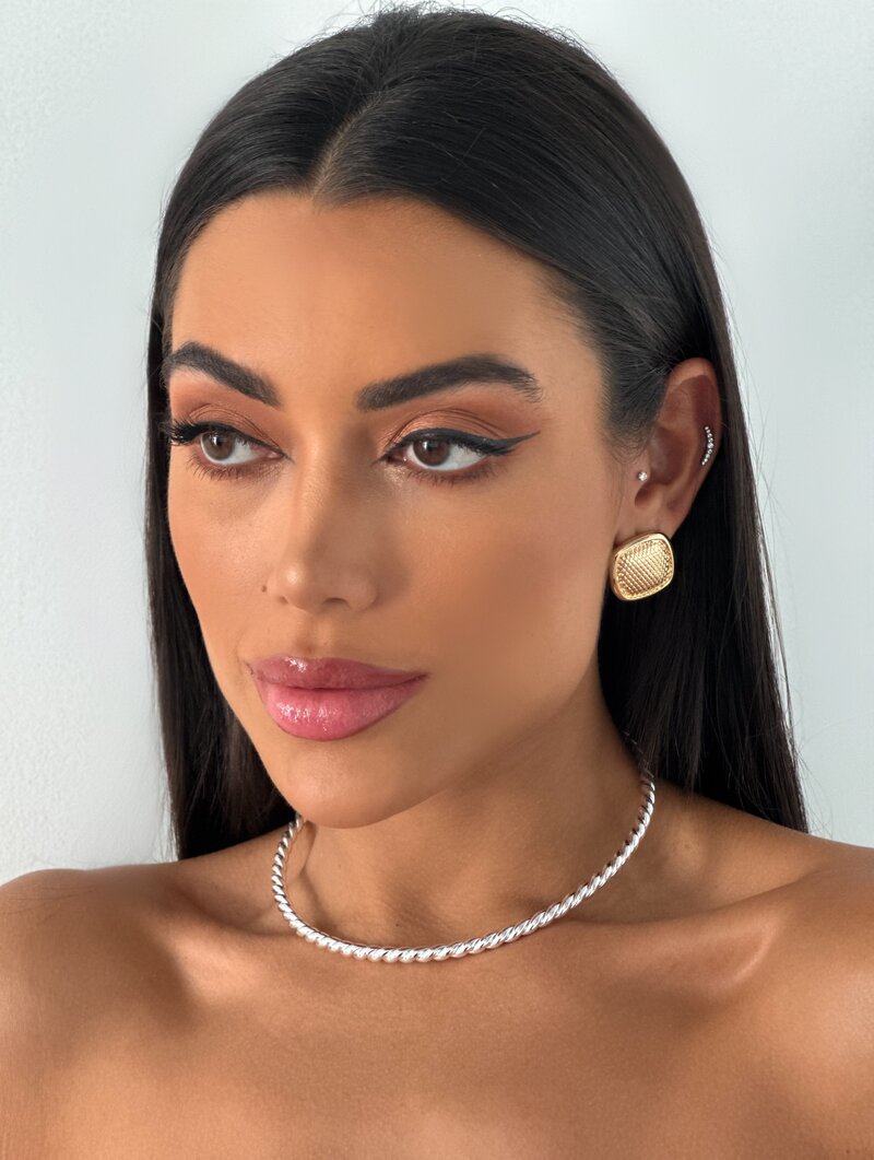 Choker Folheado a Ouro 18K e Prata Aro Torcido.