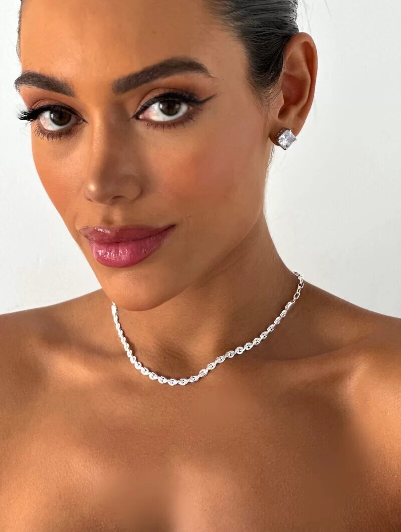 Choker inspiração joalheira folheado a ouro 18k e prata 925.
