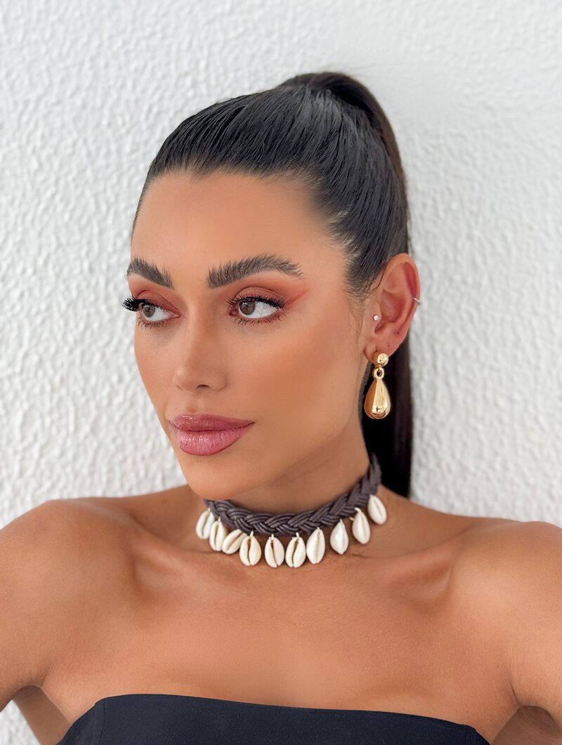 Choker Trançada com Búzios Naturais