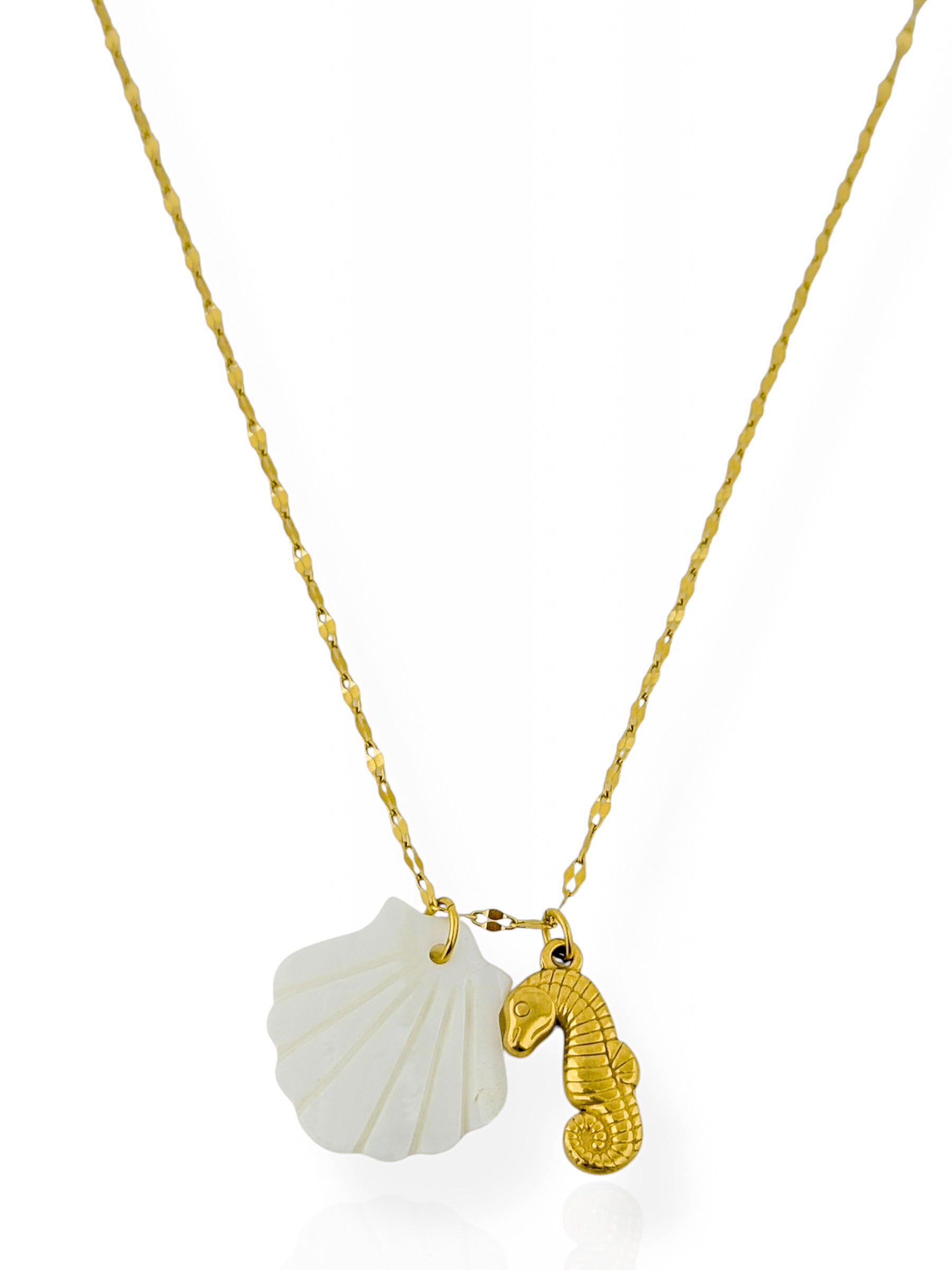 Colar Aço Inoxidável Folheado a Ouro 18k e Prata Com Pingente Concha e Cavalo Marinho