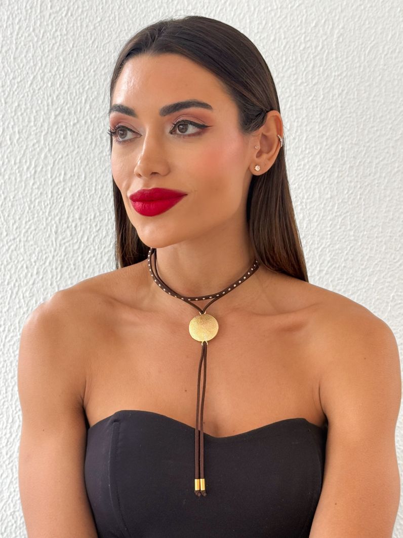 Colar Boho Folheado a Ouro 18k Placa Matelada