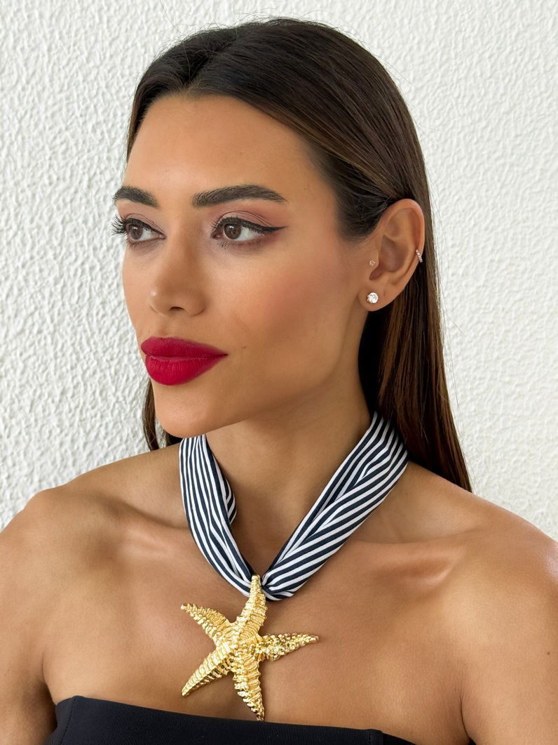 Colar Com Lenço Folheado a Ouro 18k Pingente Estrela do Mar