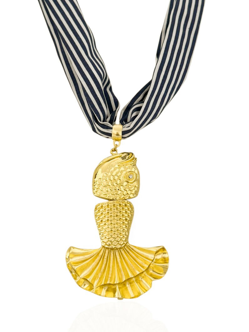 Colar Com Lenço Folheado a Ouro 18k Pingente Peixe