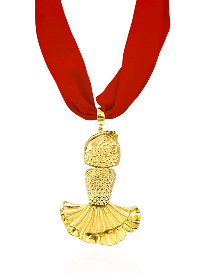 Colar Com Lenço Folheado a Ouro 18k Pingente Peixe