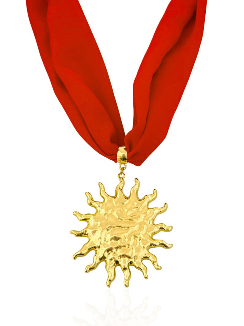 Colar Com Lenço Folheado a Ouro 18k Pingente Sol