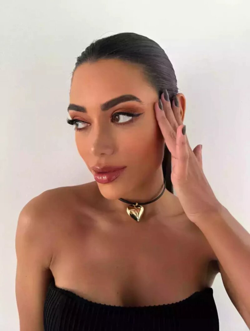 COLAR COURINHO PINGENTE CORAÇÃO.