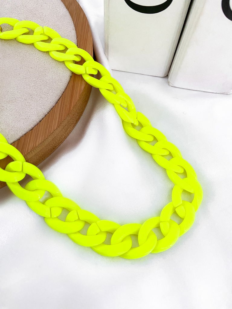 Colar de elos acrilicos neon color