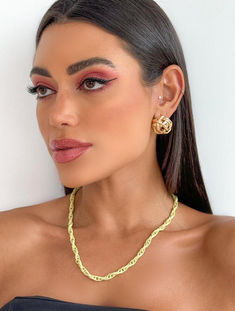 Colar de Elos Vazados Colors