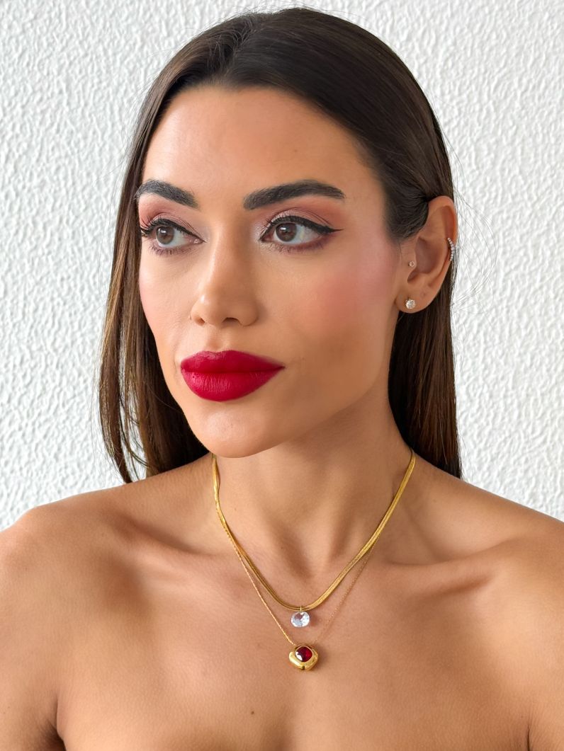 Colar Duplo Aço Inoxidável Folheado a Ouro 18k Quadrado Cristal e Ponto de Luz