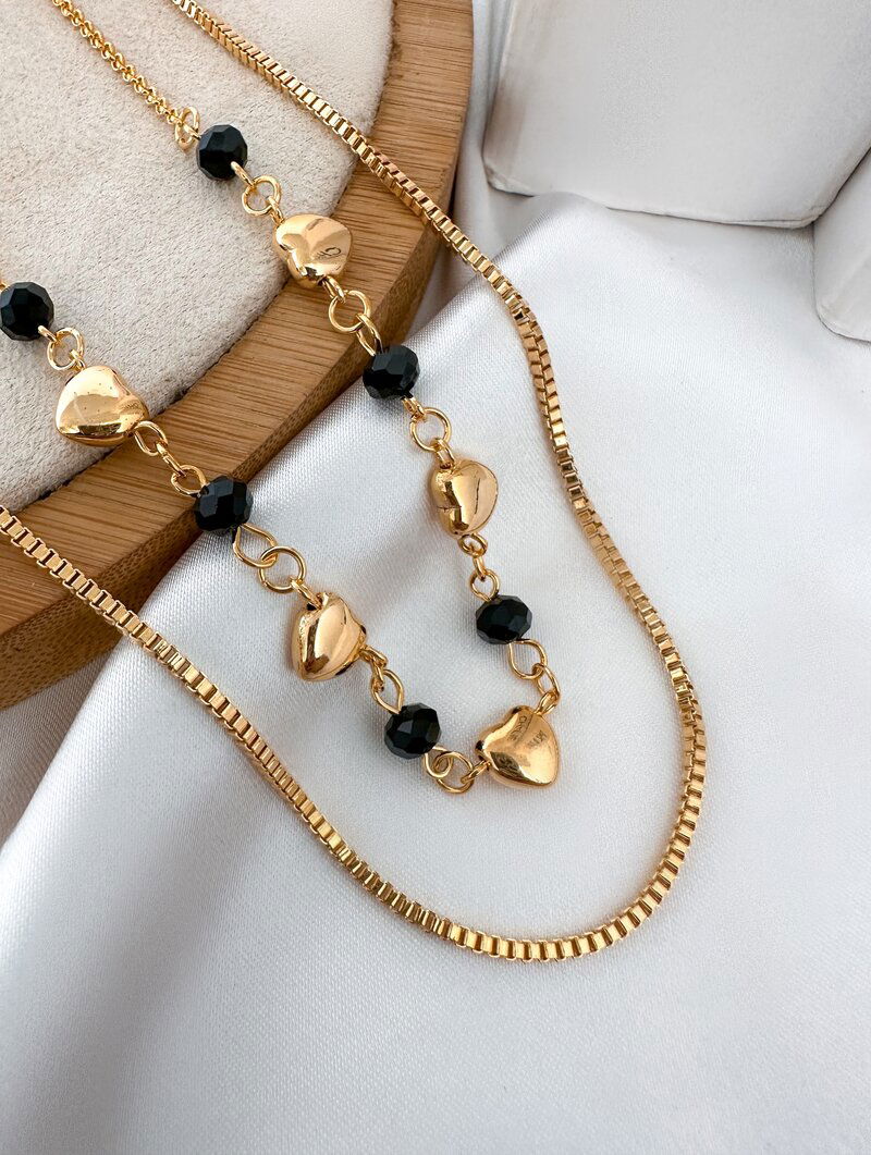Colar Duplo Folheado a Ouro 18k Corações Liso e Cristais Preto
