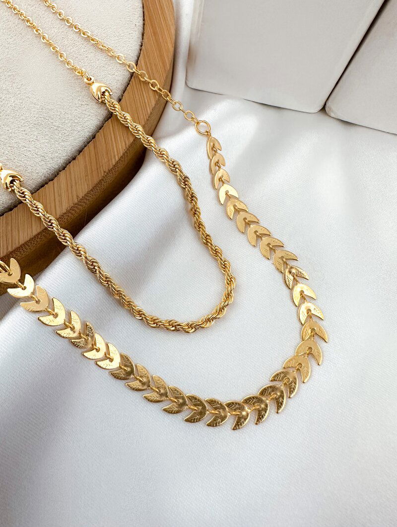 Colar Duplo Folheado a Ouro 18k Cordão Baiano com Escamas