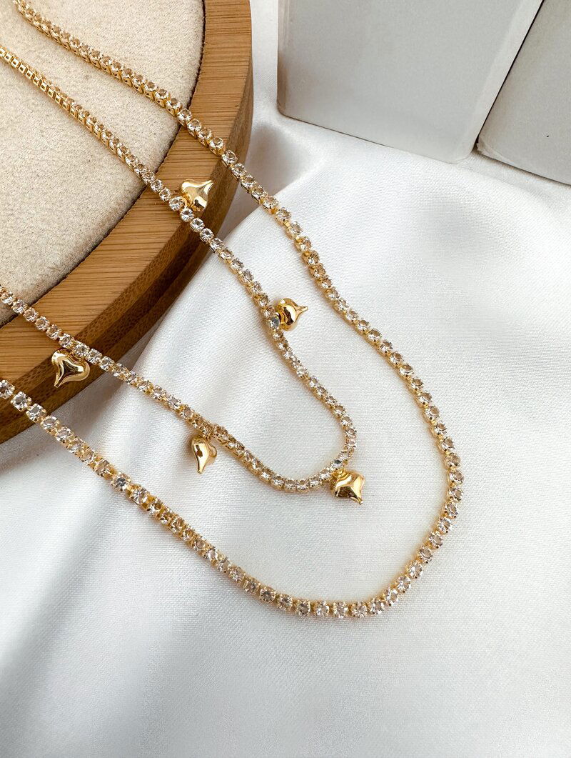 Colar Duplo Folheado a Ouro 18k Correntes de Zircônias com Corações
