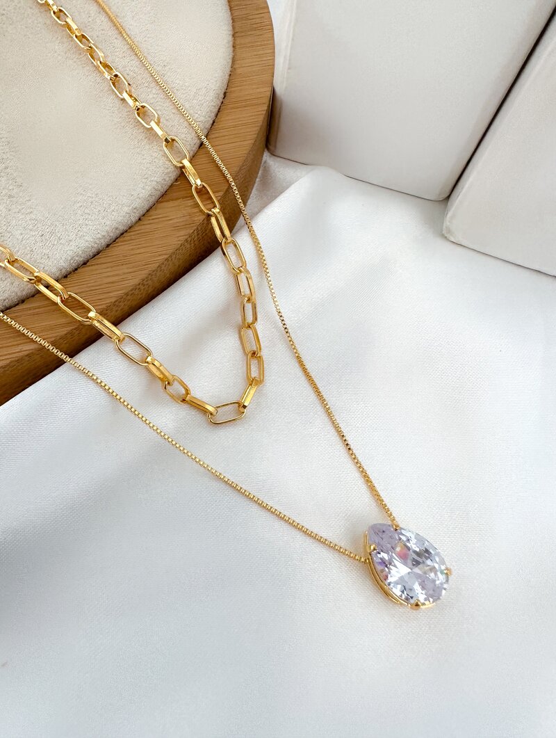 Colar Duplo Folheado a Ouro 18k e Prata 925 Elos com Corrente Fina e Gota de Zircônia