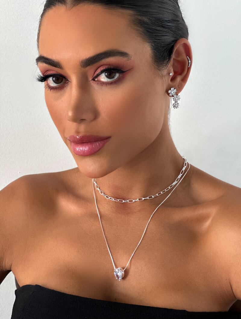 Colar Duplo Folheado a Ouro 18k e Prata 925 Elos com Corrente Fina e Gota de Zircônia