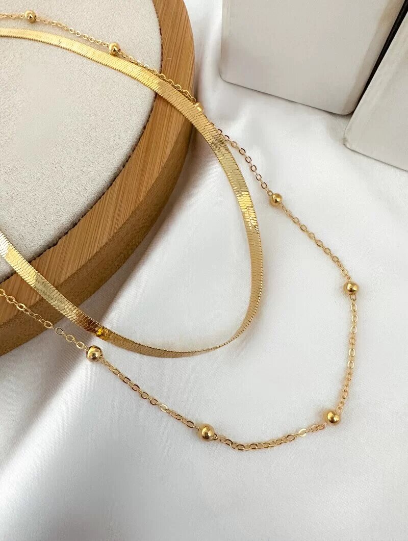 Colar Duplo Folheado a Ouro 18k e Prata 925 Fita Laminada com Esferas