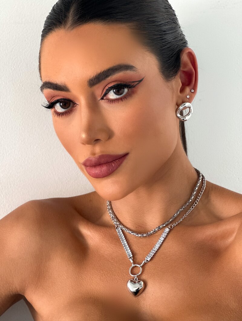 Colar Duplo Folheado a Ouro 18k e Prata Rabo de Tatu com Navetes de Coração