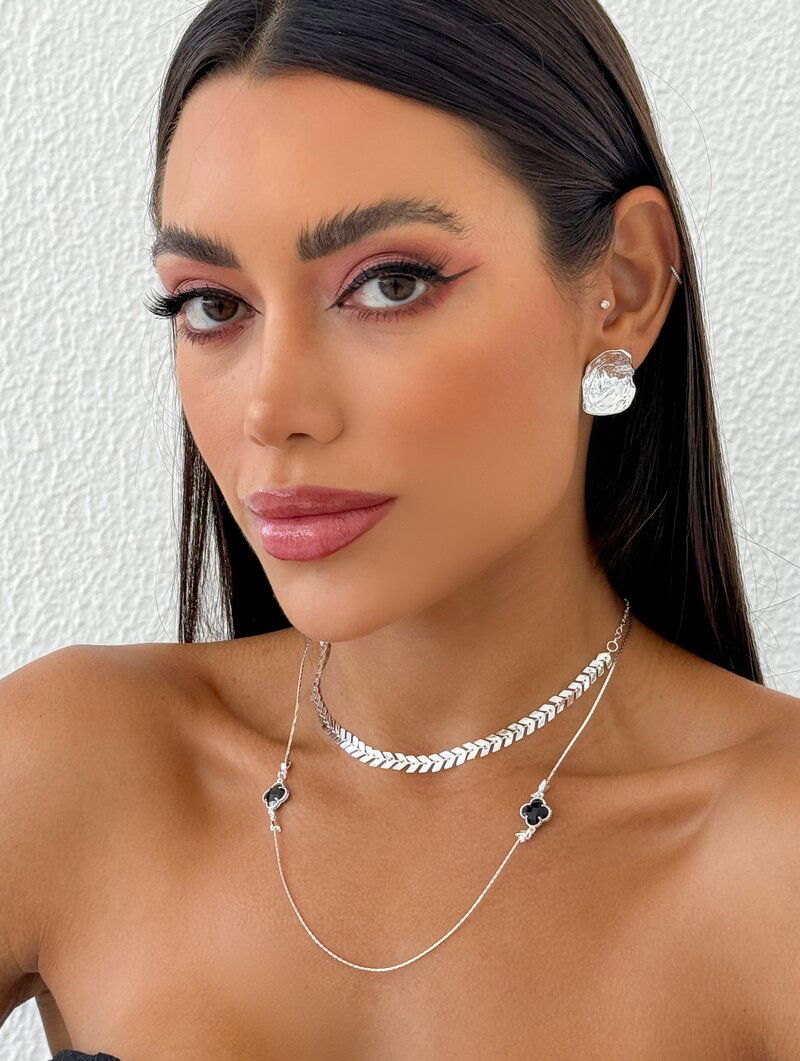 Colar Duplo Folheado a Ouro 18k Fio e Escamas com Pingente Inspiração