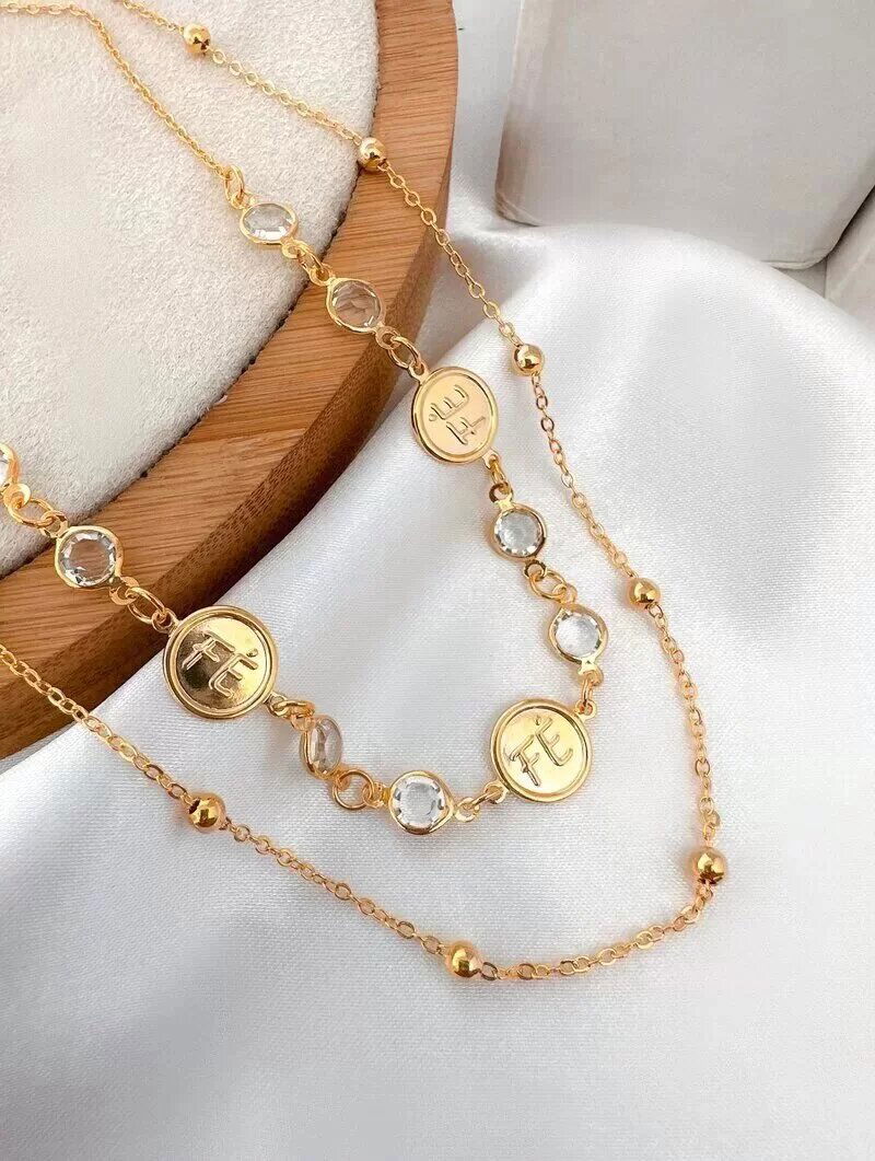 Colar Duplo Folheado a Ouro 18k Pingente Fé com Pontos de Luz