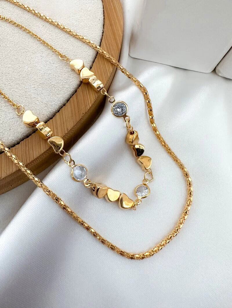 Colar Duplo Folheado a Ouro 18k Rabo de Tatu com Corações Liso e Zircônias