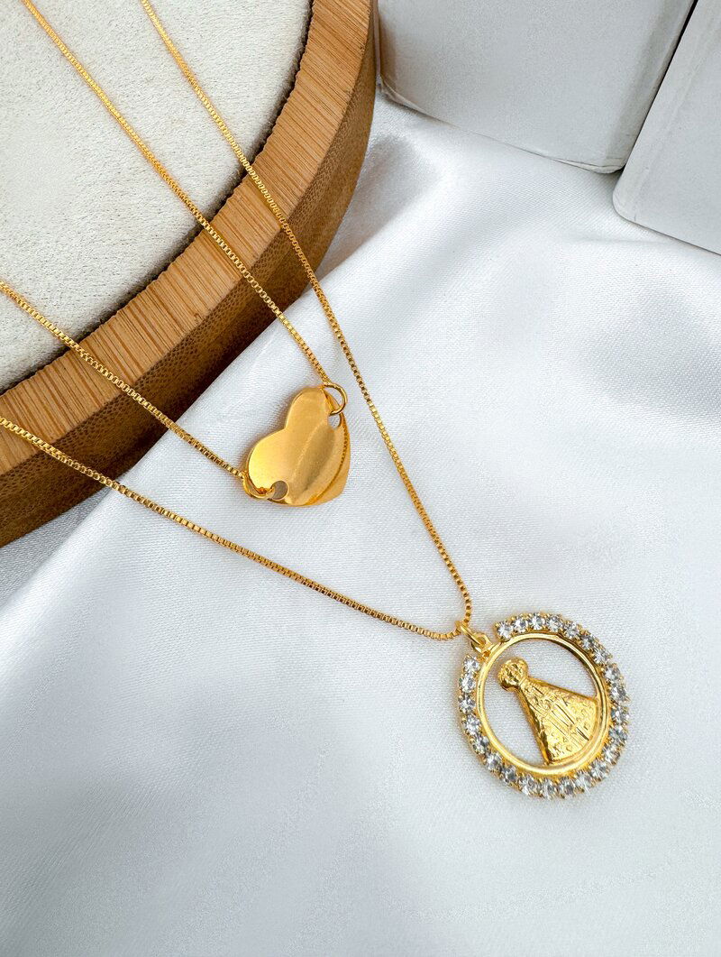 Colar Duplo Folheado a Ouro 18k Veneziana com Nossa Senhora