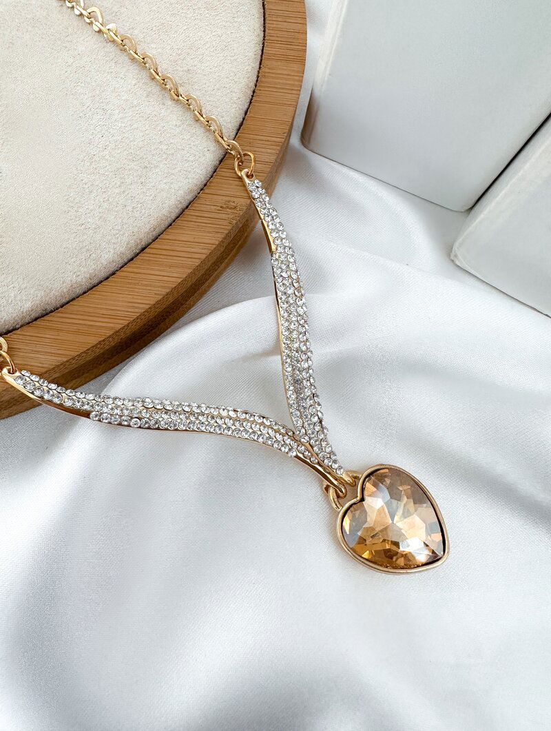 Colar Folheado a Ouro 18k Aro Cavejado com Pingente Coração de Zircônia