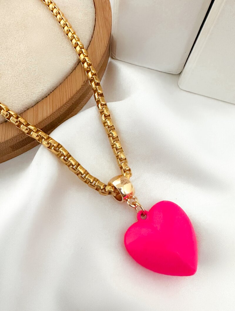 colar folheado a ouro 18k coração inspiração barbie