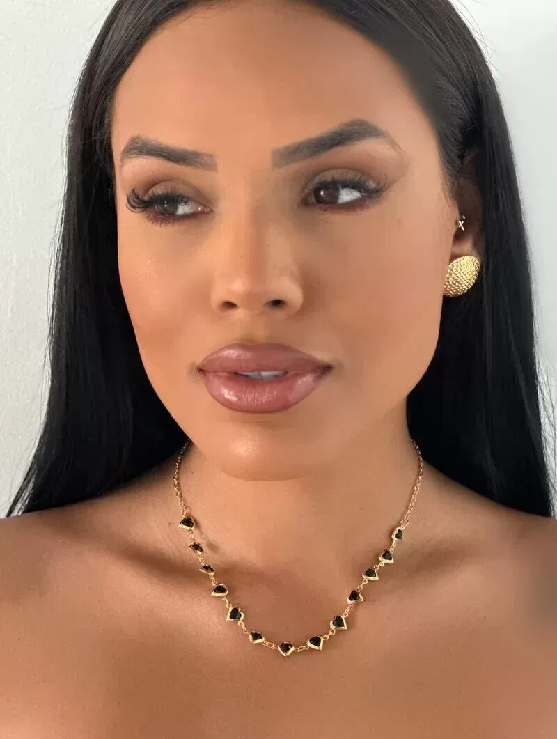 Colar Folheado a Ouro 18k Corações de Zircônias