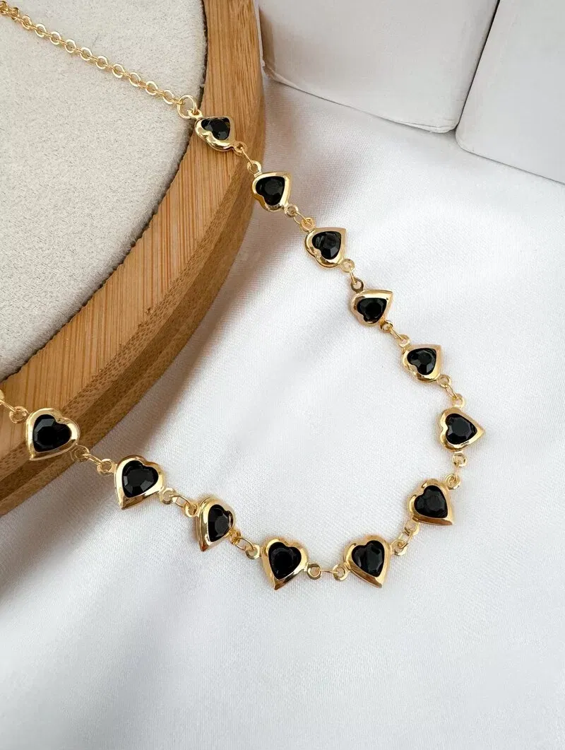 Colar Folheado a Ouro 18k Corações de Zircônias