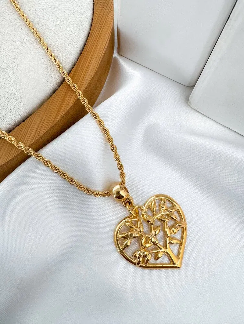 Colar Folheado a Ouro 18k Cordão Baiano com Coração Desenhado